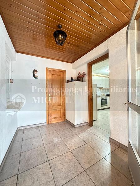 Foto f4a0a195-b352-43da-91cc-de2a425698f9. Casa  con mucho servicio en ayuntamiento en Oímbra