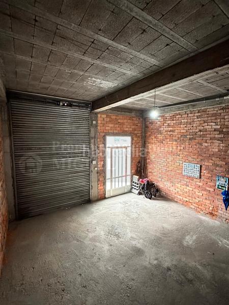 Foto 65b2e12d-0759-46e6-90a9-6eb4daf6ae2c. Edifici a Verín