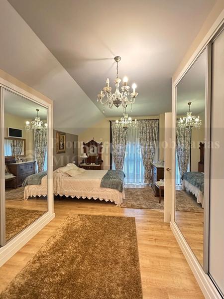 Foto 3eb1c3ca-2d5e-472b-84e0-d33239f64fea. Chalet avec cheminée chauffage parking piscine dans Verín