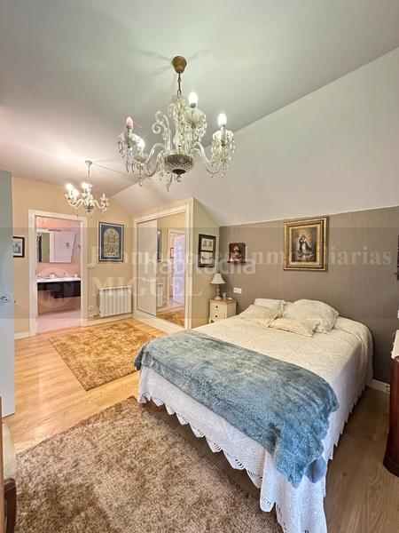 Foto 6a0e2d4e-9e9e-40f8-ba26-124b83e8c2b9. Chalet avec cheminée chauffage parking piscine dans Verín