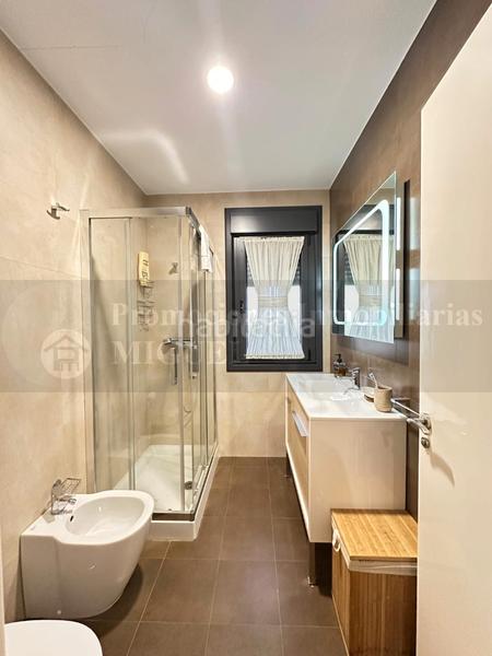 Foto 8610a00d-dcfc-4398-960b-82ca16180b0e. Chalet avec cheminée chauffage parking piscine dans Verín