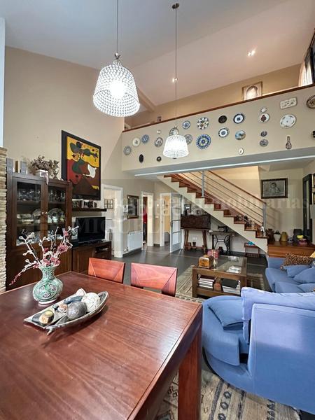 Foto e8ce212c-28a1-4d45-9673-e28d3ec9f156. Chalet avec cheminée chauffage parking piscine dans Verín