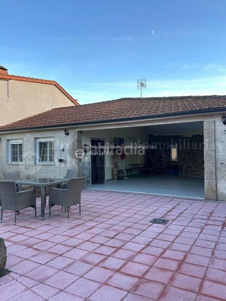 Foto 53f531a8-c0b8-42dc-95ce-dbd3922ac41c. Casa a Monterrei