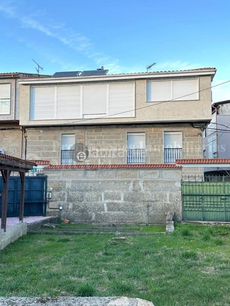 Foto 74249d54-1ff1-4f69-a539-1c7aafb77443. Casa a Monterrei