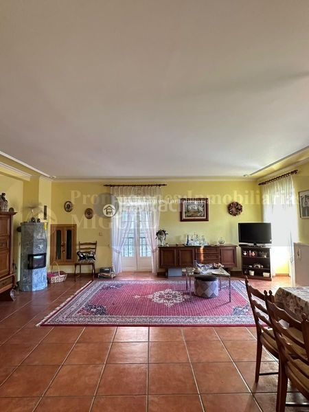 Foto fb3c12b1-6a6b-4c23-8bd0-57acd1373351. Casa a Monterrei