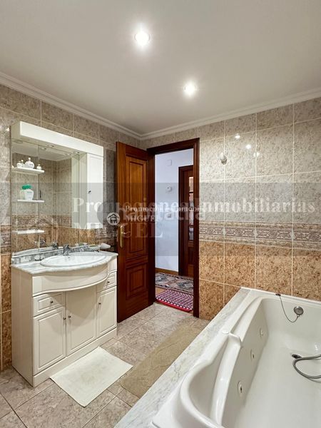 Foto a77f3188-4d6d-440b-a9f9-83495c98e601. Casa  en concello en Monterrei