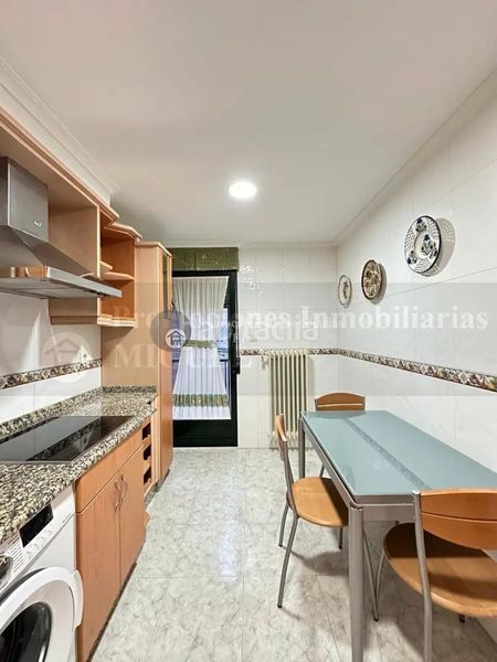 Foto abf12463-abea-46ce-bf15-f4acd4e48846. Apartamento impecable apartamento en Verín