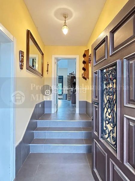 Foto d5832ed2-2cbd-4a78-afb1-ffd69a0625e3. Casa amb calefacció aparcament a Verín