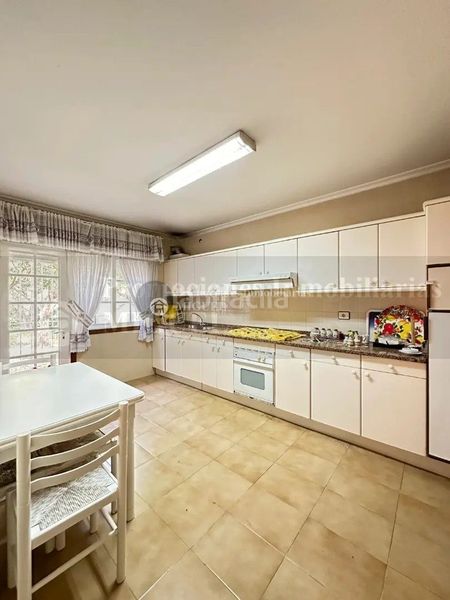 Foto c5346dc8-e1a7-417f-b475-3c2b23a147f8. Casa a Monterrei