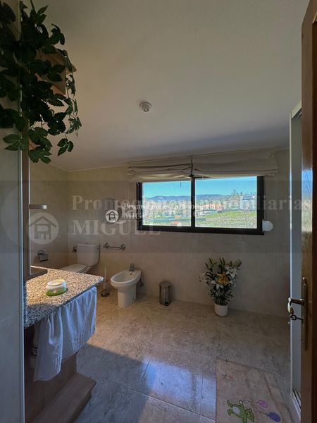 Foto 75965ef3-988b-4946-8950-a899c11865b9. Casa comoda casa pegada a verin en Verín