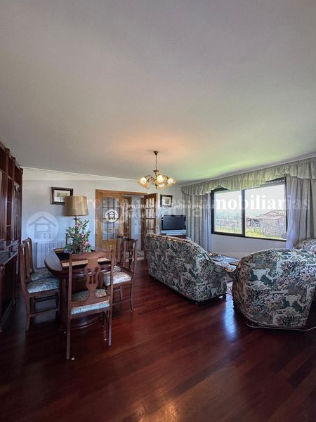 Foto c30d03bf-d42b-4ecd-9a7d-2379ba73b7a2. Casa comoda casa pegada a verin en Verín