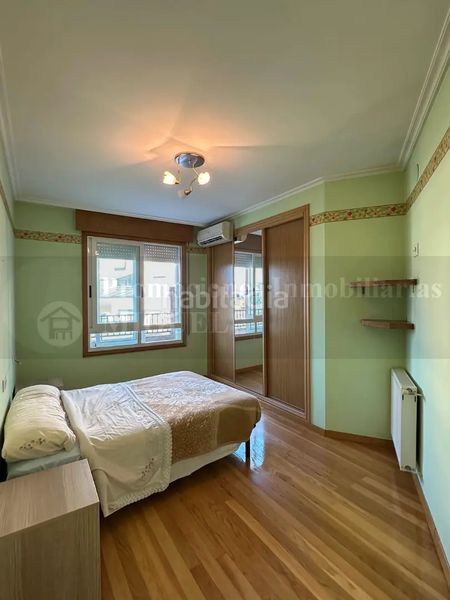 Foto b3b819a9-77eb-4ee0-aca4-08bd74efc572. Apartament amb calefacció aparcament a Verín