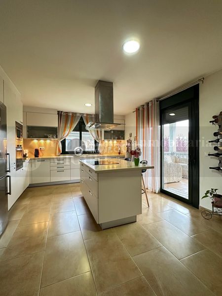 Foto 64b190df-dc9d-4358-9090-c73b25bc972c. Xalet amb calefacció aparcament a Monterrei