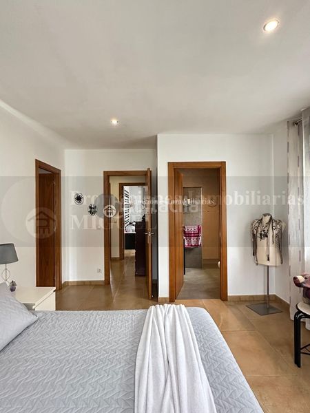 Foto a05a4359-5fc4-450e-9e26-30b5ff2696ae. Xalet amb calefacció aparcament a Monterrei