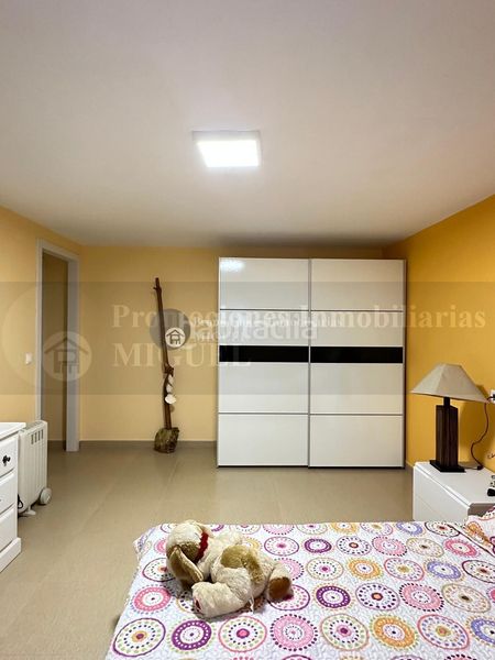 Foto eb8e182e-56a2-48ff-aff9-bbe3d060f87d. Xalet amb calefacció aparcament a Monterrei