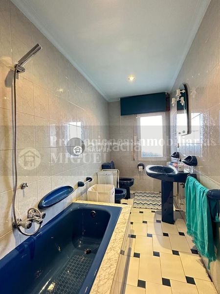 Foto 33e55a47-82d8-44bb-887e-589daac77d23. Casa amb aparcament a Verín