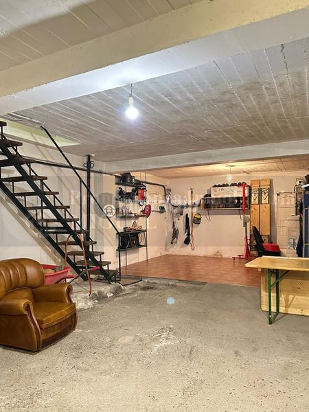 Foto 61ca1dff-f932-40f3-9fc8-cca63421aef8. Casa amb aparcament a Verín