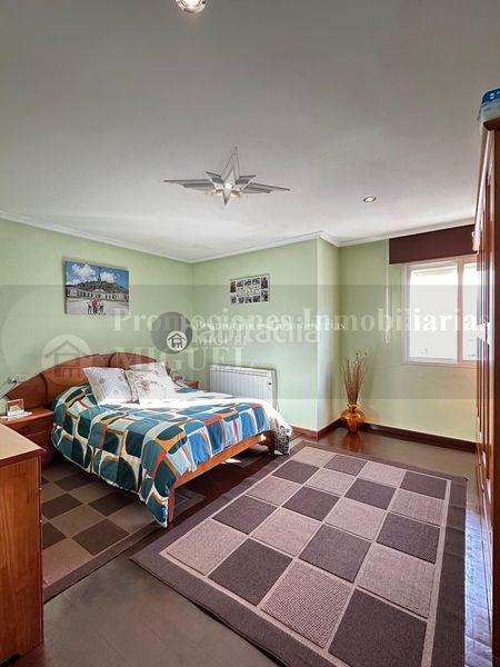 Foto c0b78352-42a2-4d6e-b1cf-d5cde8a81212. Casa amb aparcament a Verín