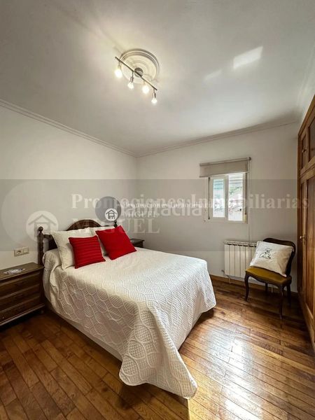 Foto ec8bc7b9-b63a-4589-91d0-d54c53b43496. Casa a Verín