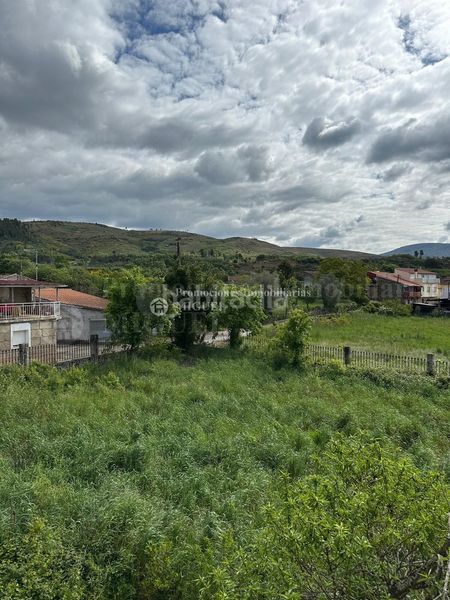 Foto 125b0747-66e5-4a68-b65c-1089f8b56e57. Xalet a Verín