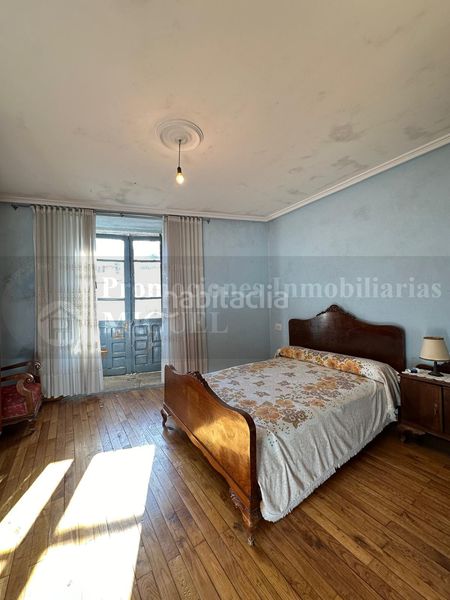 Foto 5a9b55da-4ff3-40eb-9c84-cb3b6a4355a5. Casa a Laza