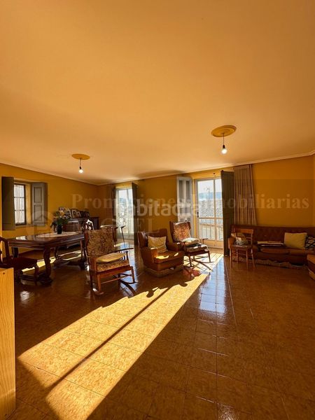 Foto 60f3f0f7-c9d6-4958-ae6c-d5a508d90130. Casa a Laza