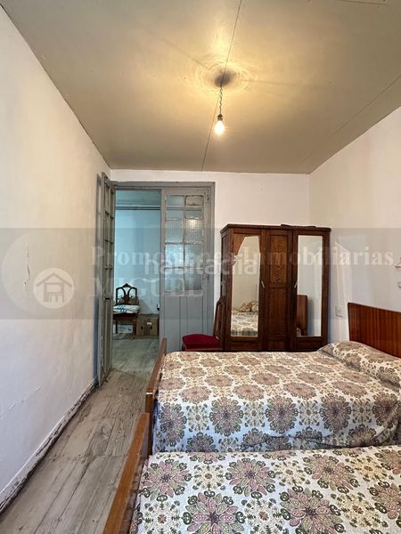 Foto 9fbe80f7-e73e-42aa-9d56-1ca59809bb92. Casa a Laza