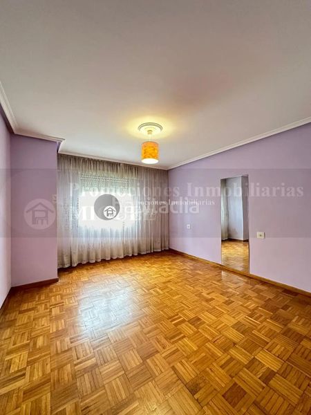 Foto b497ecf2-fb98-4465-bcad-2877153c8eb8. Flat in Verín