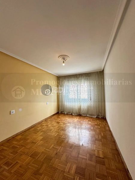 Foto e5865820-3a27-4201-8577-6aa508a34aa4. Flat in Verín