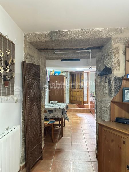 Foto 51128116-42fa-4fe2-a613-d0068b2490e1. Casa casita en el casco histórico en Verín