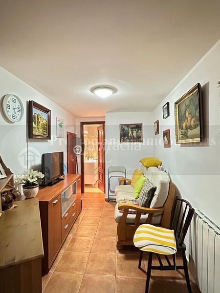 Foto f34cab6d-fc6a-4722-a3e1-cae9053db7d8. Casa casita en el casco histórico en Verín