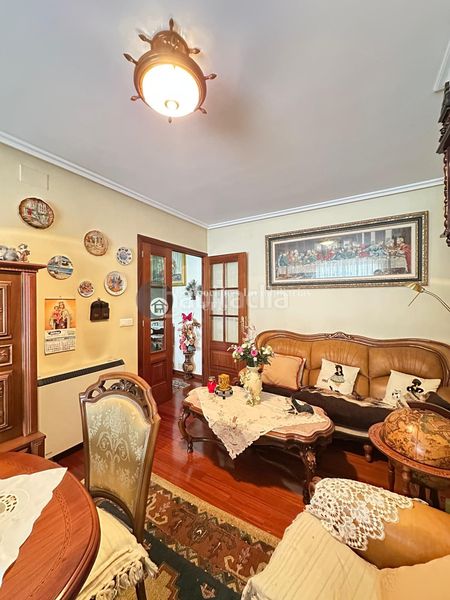 Foto 8f1f66ba-a854-426b-b274-ef505c4684ad. Pis amb calefacció aparcament a Verín