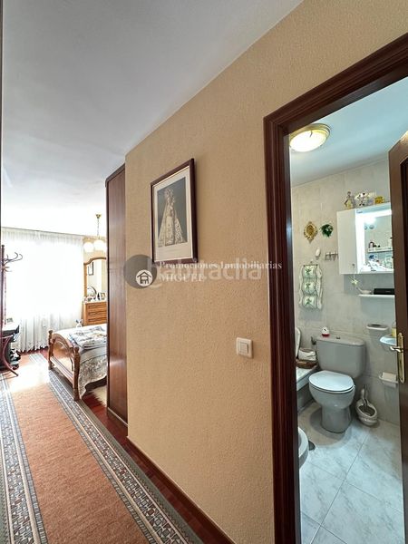 Foto edf4668e-d827-4706-81ed-12e12c9da63d. Pis amb calefacció aparcament a Verín