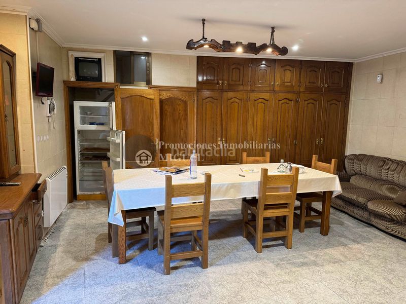 Foto 44d78278-502f-4610-a374-b5ce637b916c. Chalet casa en a devesa en Vilardevós