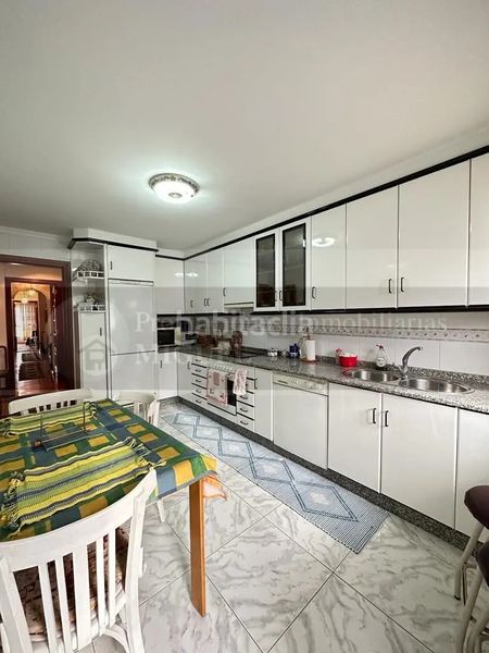 Foto 498a0f14-12af-49fe-835f-cd0439ad8e72. Piso  en venta en verin en Verín