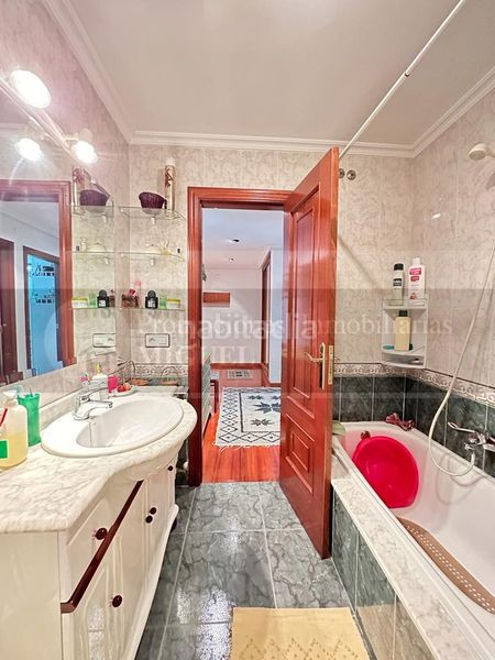 Foto cdff7442-51e4-41ec-86d0-c405fb8eb524. Piso  en venta en verin en Verín