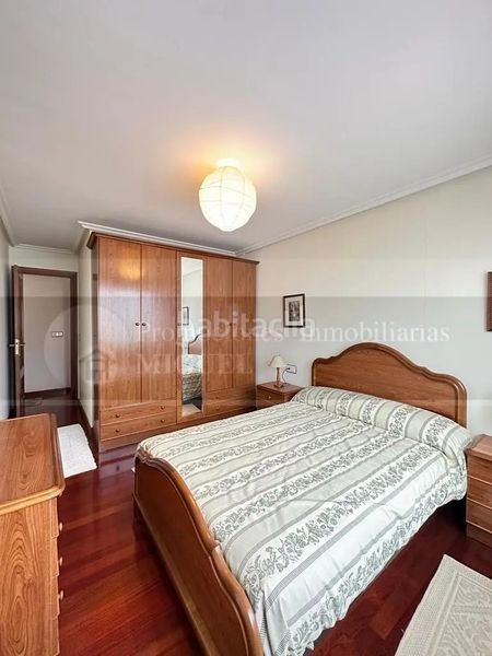 Foto e4484722-610e-47a8-951a-19cd9b26af4a. Piso  en venta en verin en Verín