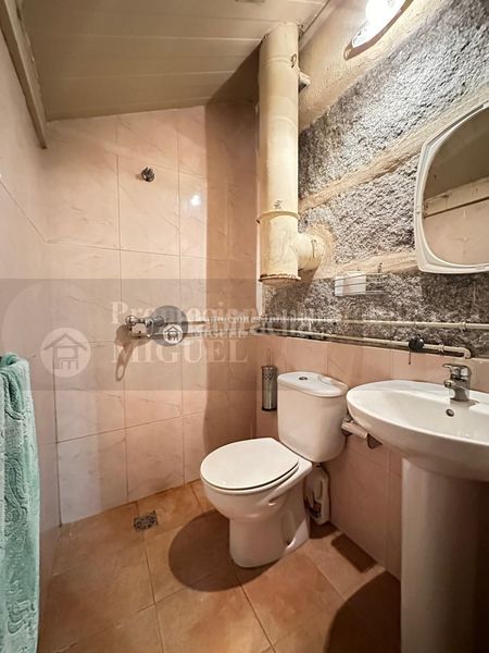 Foto 03380044-6a29-4df9-be47-442918ff7ca2. Casa amb calefacció aparcament a Verín