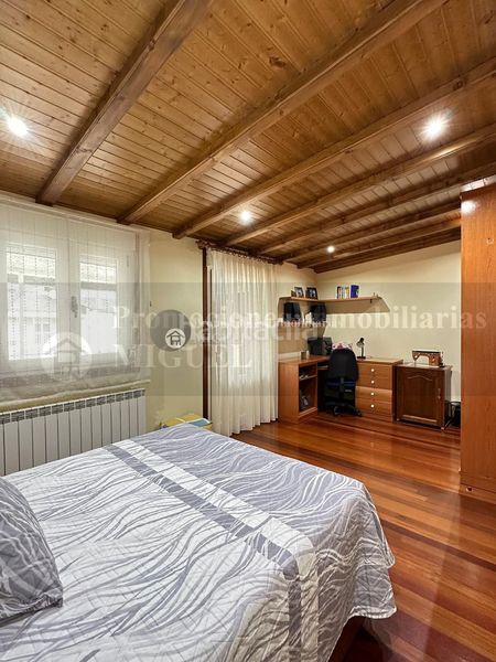 Foto 1d8ed961-a94d-4ed8-a107-6f25aaca8497. Casa amb calefacció aparcament a Verín