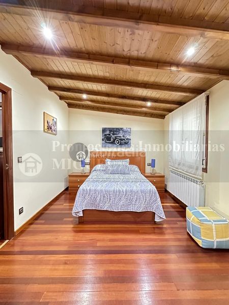 Foto 514072d2-039d-4842-9ea5-f520bcd25c9c. Casa amb calefacció aparcament a Verín