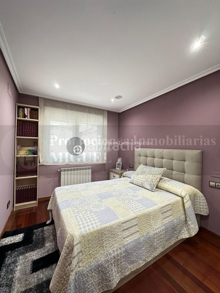 Foto ee210131-24d8-4697-a507-0de1b68adc52. Casa amb calefacció aparcament a Verín