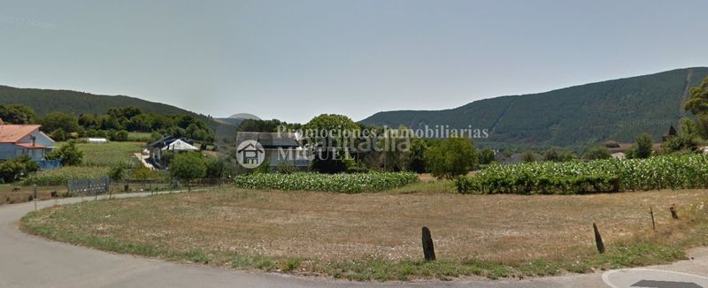 Foto 516bde14-e8be-45c8-b8ea-ef59b7268fe3. Terreny residencial a Laza