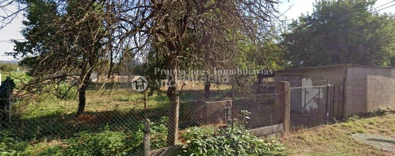 Foto 33db935e-12ec-43a2-a854-915c235754ec. Terreny residencial a Verín