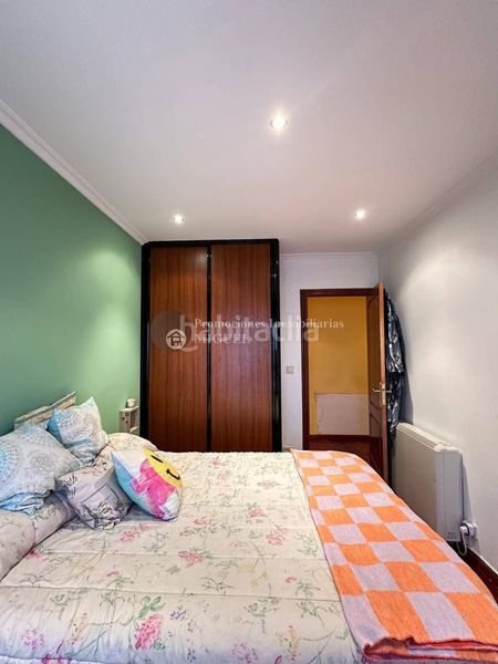 Foto 4af0b35e-3327-4560-8d2d-7b91f8aa45e5. Pis amb calefacció a Verín