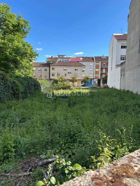 Foto 17bd90b3-7c5f-4deb-83d1-924adfcbf5a3. Terreny residencial a Verín