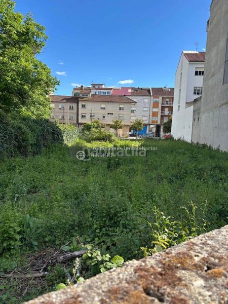Foto 7d5be274-5e5a-45d8-80f2-3ae38e62d7db. Terreny residencial a Verín