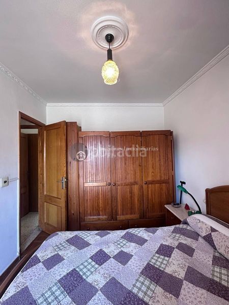 Foto b21a4994-e767-40b8-96cf-6ff066e1fcda. Pis amb calefacció aparcament a Verín