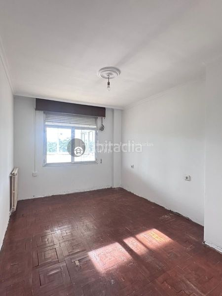 Foto 95d1d4e1-3b47-41e7-8021-7798c68af024. Casa a Verín