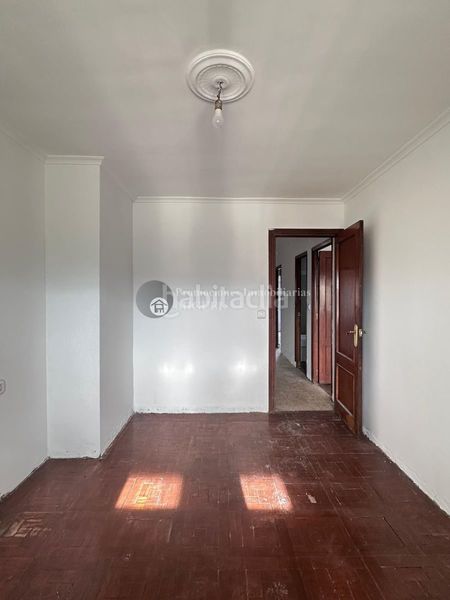 Foto fe0e606b-b57d-41d1-8afb-5352b42678d6. Casa a Verín