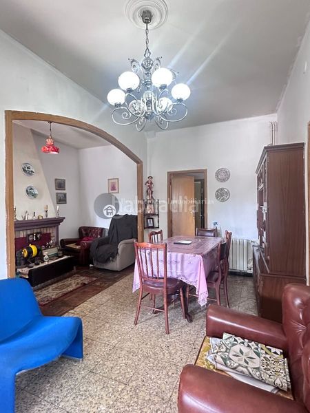 Foto 16404cad-b87c-4b0e-98d0-ba4001b48fba. Casa amb calefacció aparcament a Monterrei